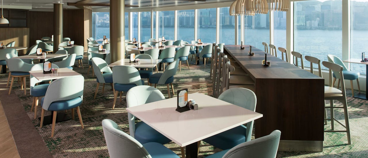 Proef een wereld van smaken in het op de markt geïnspireerde Oceanview Café